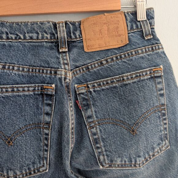 Vintage 90s Levi's 550 Denim Tapered Leg Mom Jeans Relaxed Fit Dark Wash Jrs 9 - Picture 5 of 9